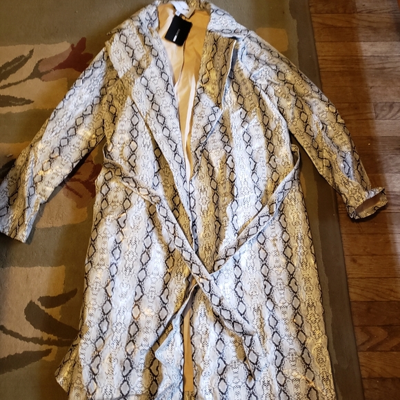 Coat - Picture 1 of 1